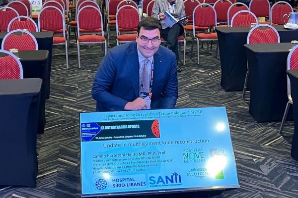 Dr. Camilo Partezani Helito participa de curso internacional no Peru representado o Brasil